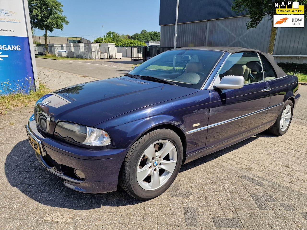 BMW 3-serie Cabrio - 325Ci Executive 325Ci Executive, Apk, Nap, Zeer goed rijdend, Inruil mogelijk. - AutoWereld.nl