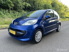 Peugeot 107 - 1.0-12V XR APK-AIRCO-PARKEER SENSOR