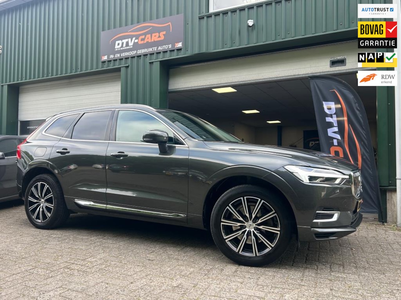 Volvo XC60 - T8 TWIN ENGINE Recharge Inscription pano Leder - AutoWereld.nl