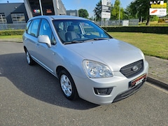 Kia Carens - 2.0 CVVT X-tra airco