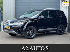 Mitsubishi Outlander - 2.4 Intense+ 7p. Automaat|Sensoren|Nap