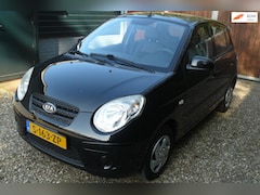 Kia Picanto - 1.0 Seven let op motor rookt bj 2011