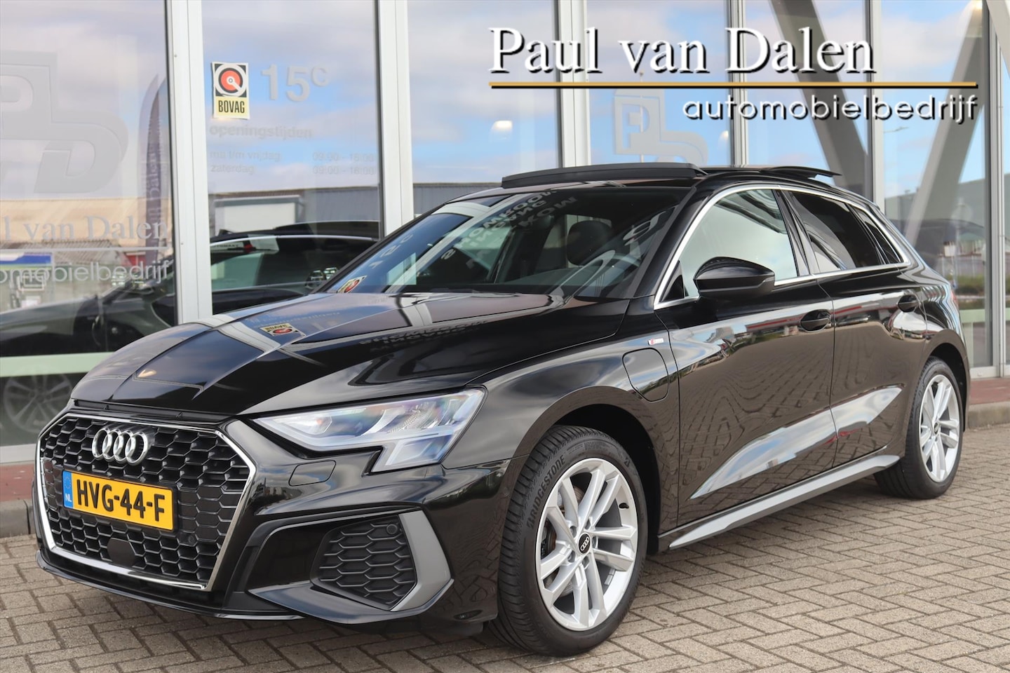 Audi A3 Sportback - 40 TFSIe 204PK PHEV AUTOMAAT S-LINE Panodak | Virtual Cockp. | Navi | Keyless | Leer | Ada - AutoWereld.nl