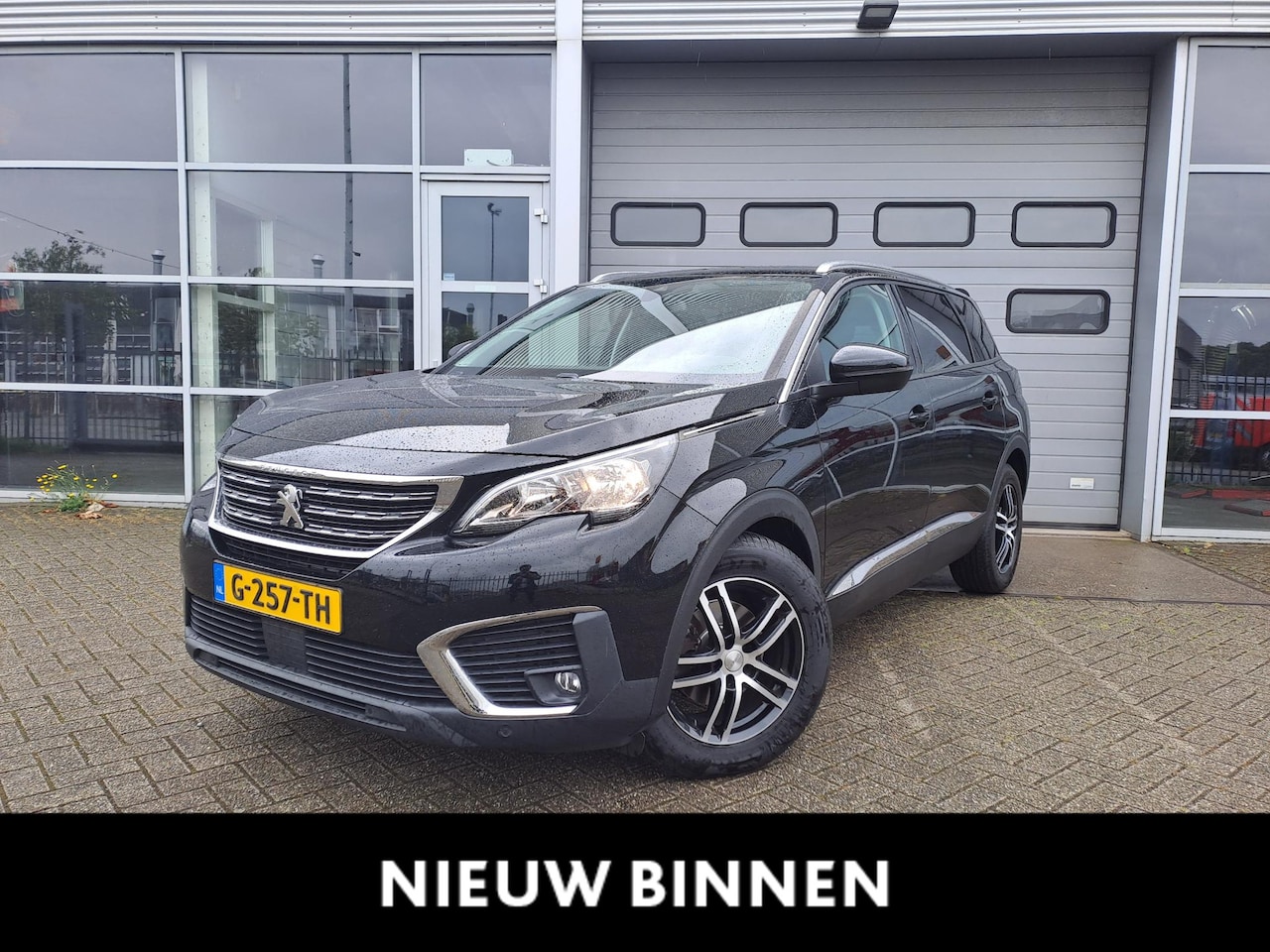 Peugeot 5008 - 1.2 PureTech Blue Lease Executive 1.2 PureTech Blue Lease Executive - AutoWereld.nl
