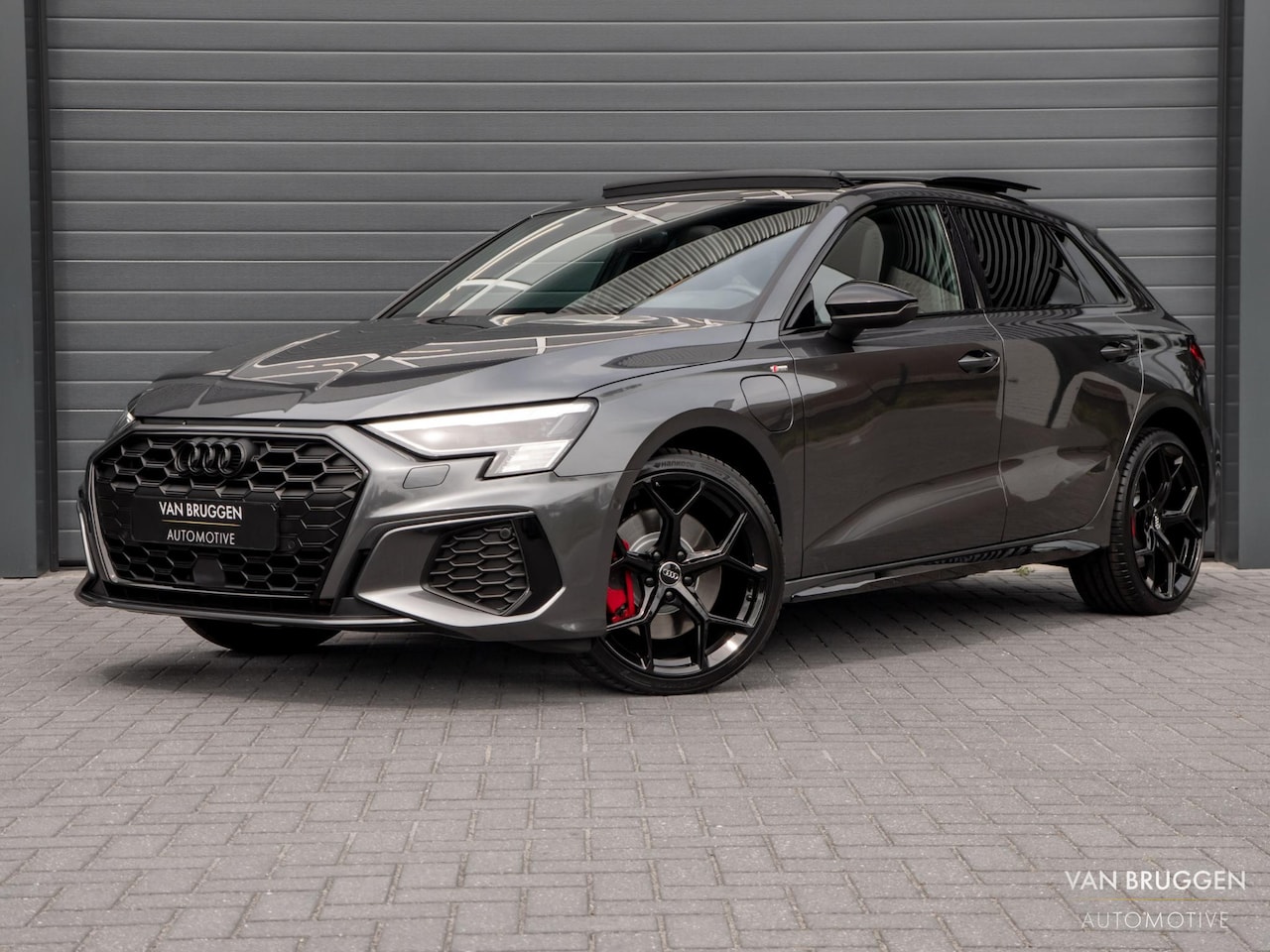 Audi A3 Sportback - 45 TFSI e S-Line Pano S3 B&O HUD Massage 19" E-Stoelen BTW - AutoWereld.nl