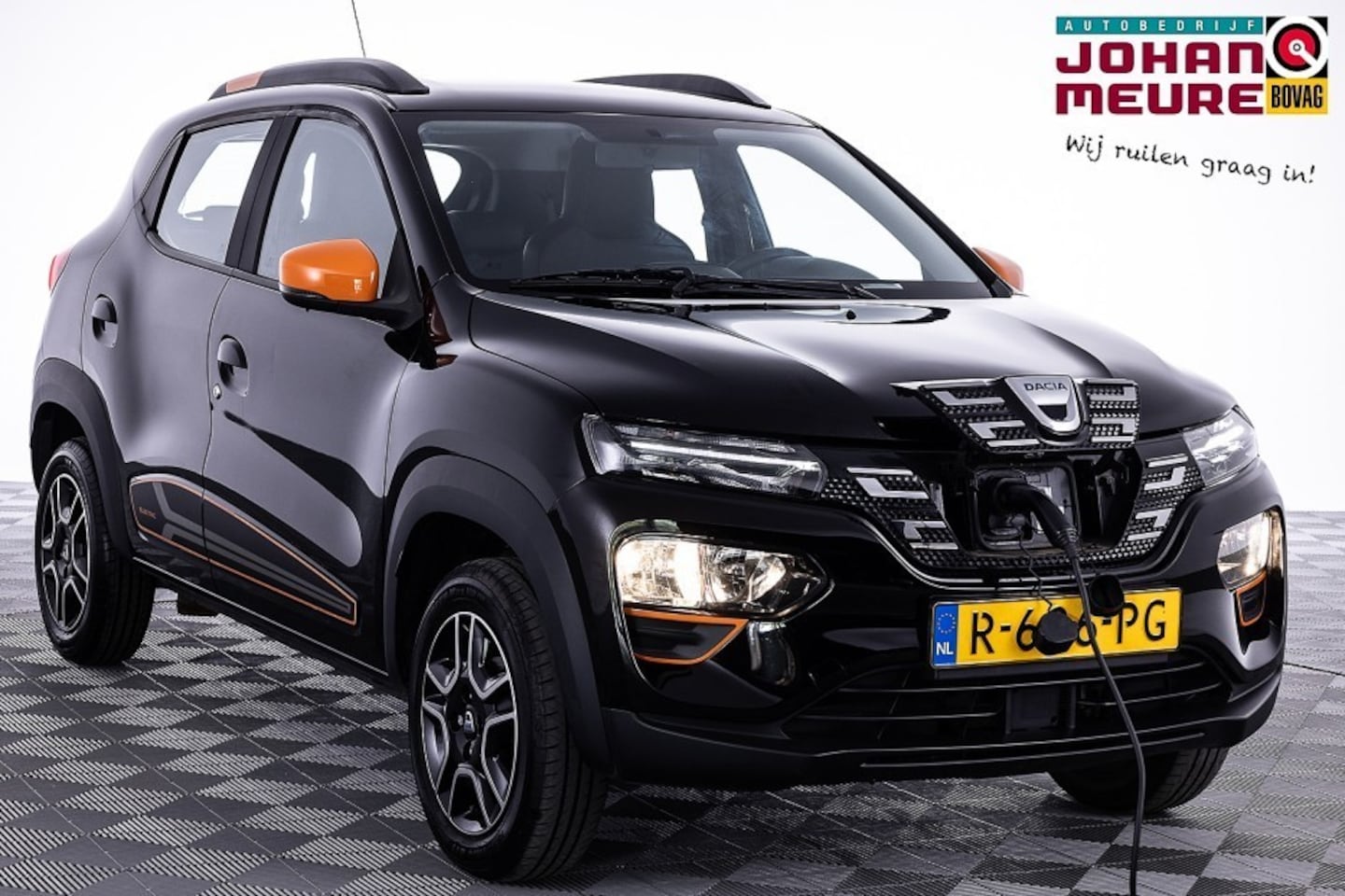 Dacia Spring - Comfort Plus 27 kWh | SOH 94% | LEDER ✅ 1e Eigenaar - AutoWereld.nl