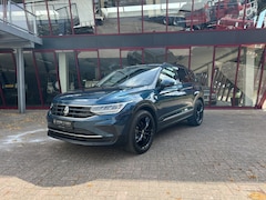 Volkswagen Tiguan - 1.5 TSI Life Business | Trekhaak |