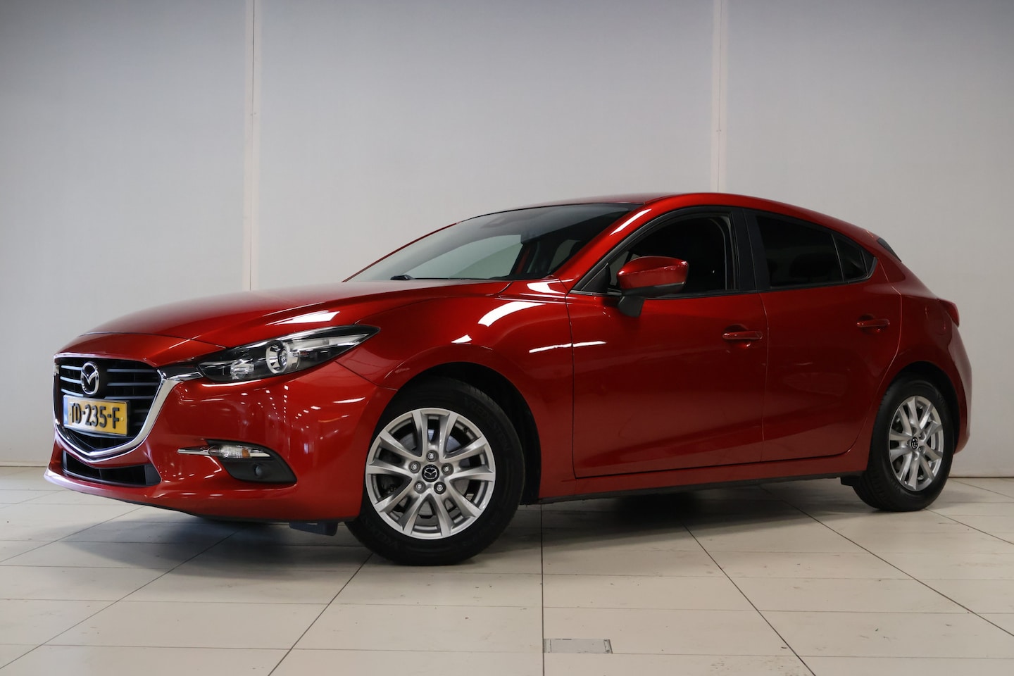 Mazda 3 - 2.0 SkyActiv-G 120 SkyLease 2.0 SkyActiv-G 120 SkyLease - AutoWereld.nl