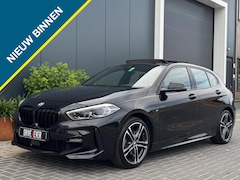BMW 1-serie - 118i M PACK 2022 FULL PANO NAVI CAMERA CLIMATE CR CONTROL SPORTV
