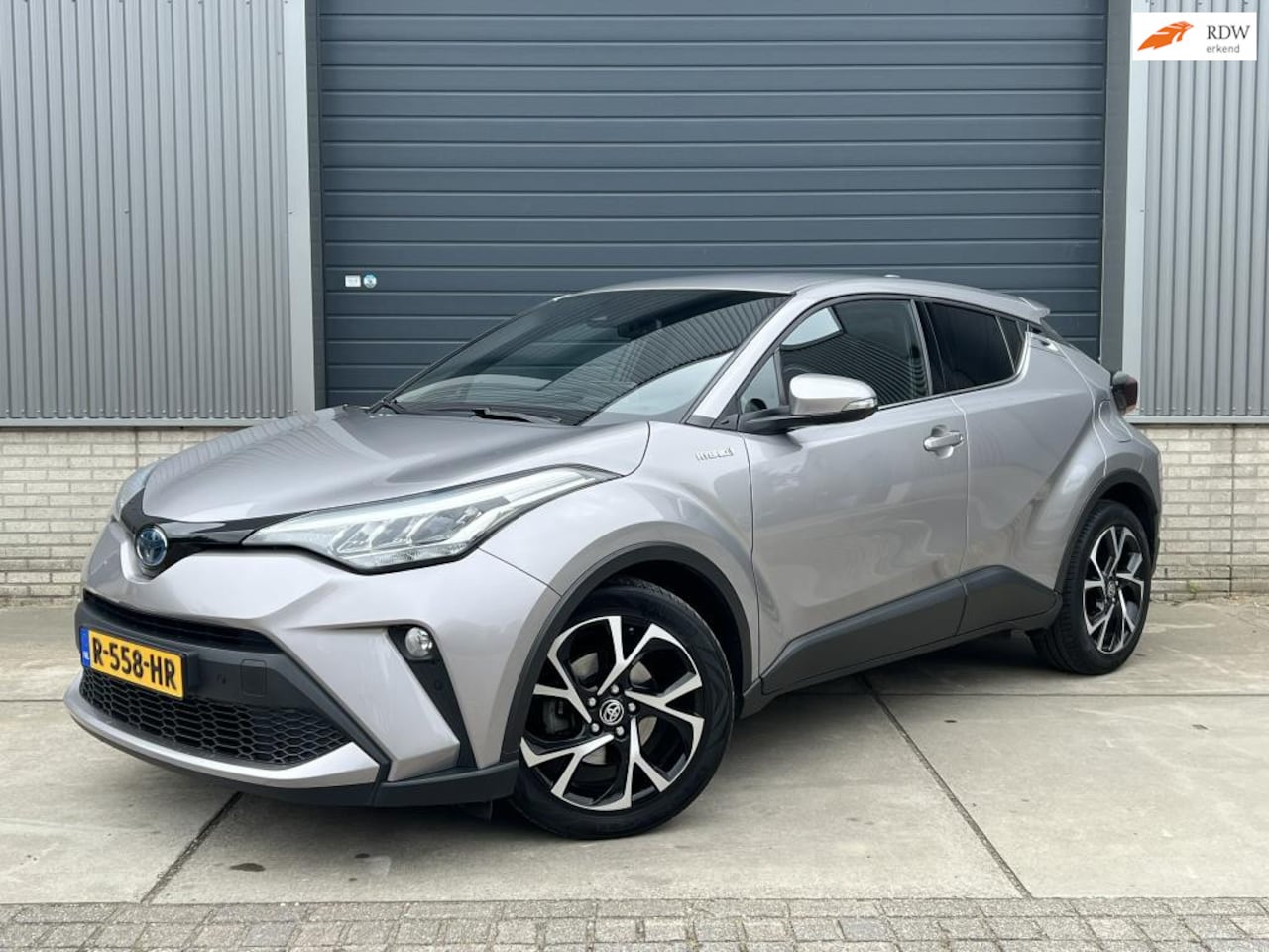 Toyota C-HR - 1.8 Hybrid Business Plus 1.8 Hybrid Business Plus - AutoWereld.nl