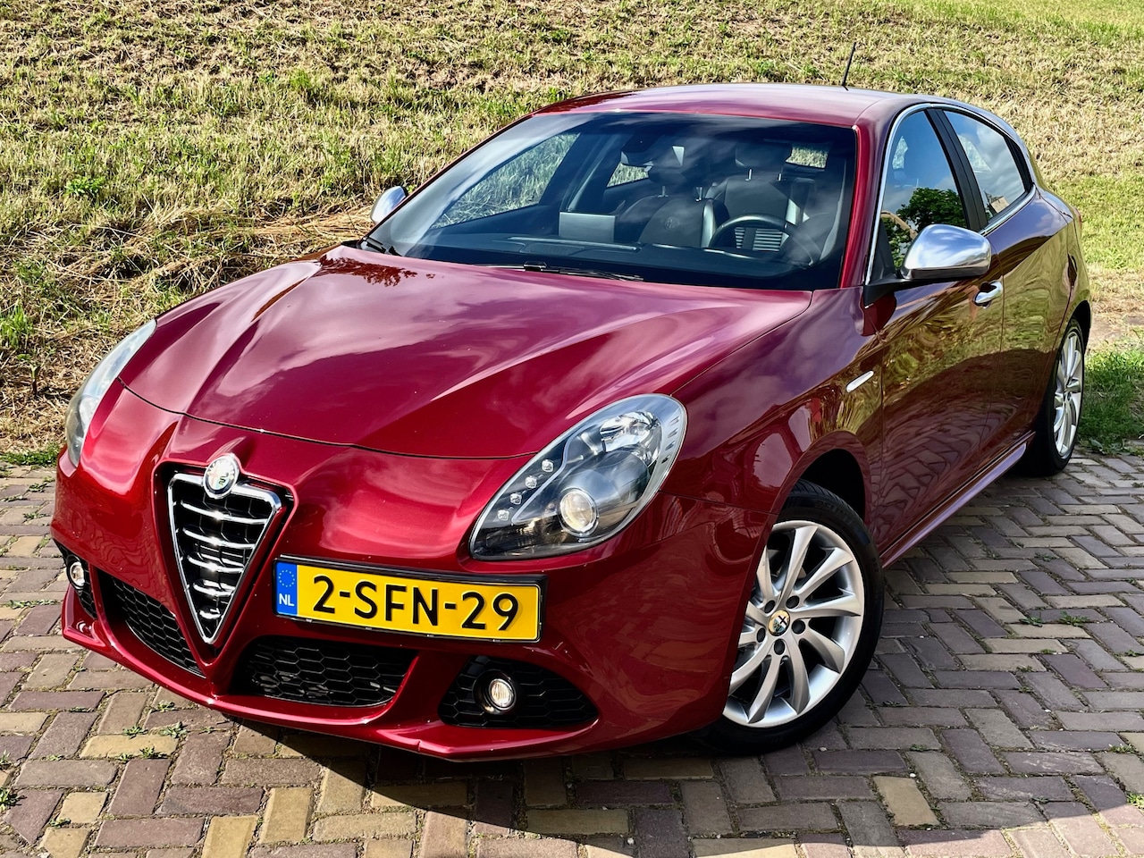 Alfa Romeo Giulietta - 1.4 T Limited Edition Sport Lees tekst - AutoWereld.nl