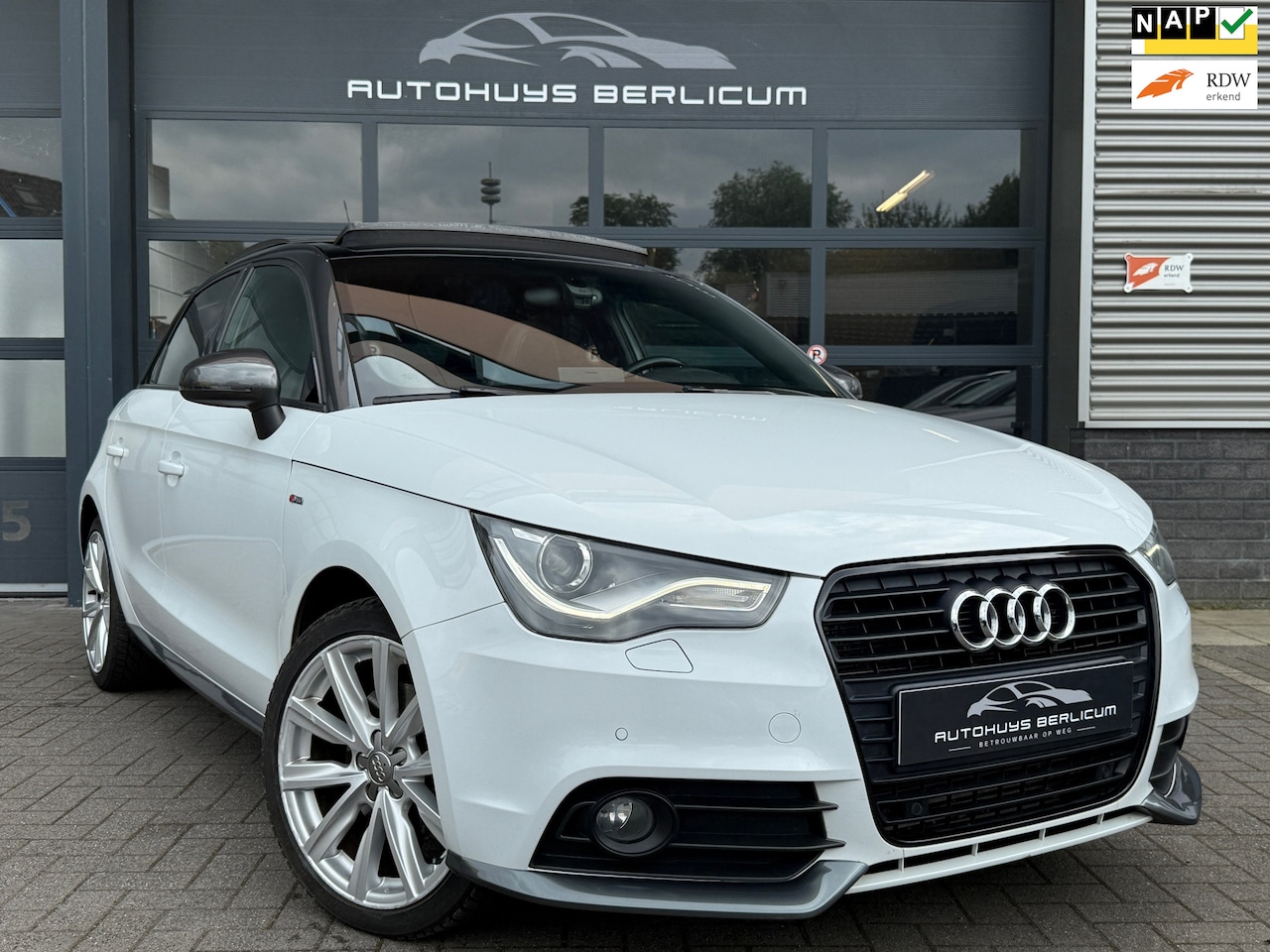 Audi A1 Sportback - 1.4 TFSI Ambition|Pano|3x S-Line|Schaalstoelen|VOL OPTIE! - AutoWereld.nl