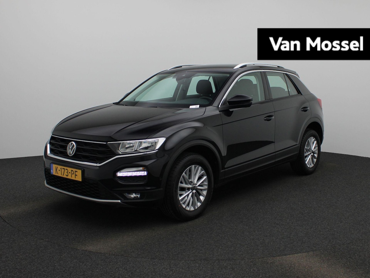 Volkswagen T-Roc - 1.0 TSI Style Business 110 PK | Airco | Navigatie | Apple Carplay | Adaptieve Cruise Contr - AutoWereld.nl