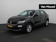 Volkswagen T-Roc - 1.0 TSI Style Business 110 PK | Airco | Navigatie | Apple Carplay | Adaptieve Cruise Contr
