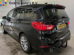 BMW 2-serie Gran Tourer - 218D 150PK Automaat 7pers. High Executive / Trekhaak / Leder +Stoelverwarming / Navigatie