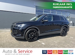 Volkswagen Tiguan - 1.5 eTSI Elegance - Black - Trekhaak - 360-Camera - IQ.Light