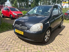 Toyota Yaris - €2250, -1.0-16V VVT-i Sol 5Dr Airco Apk Nappas INRUIL