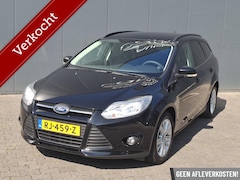 Ford Focus Wagon - 1.0 EcoBoost DISTRIBUTIE NIEUW / TREKHAAK