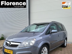 Opel Zafira - 2.2 Temptation 1e Eigenaar lage KM NAVI Trekhaak