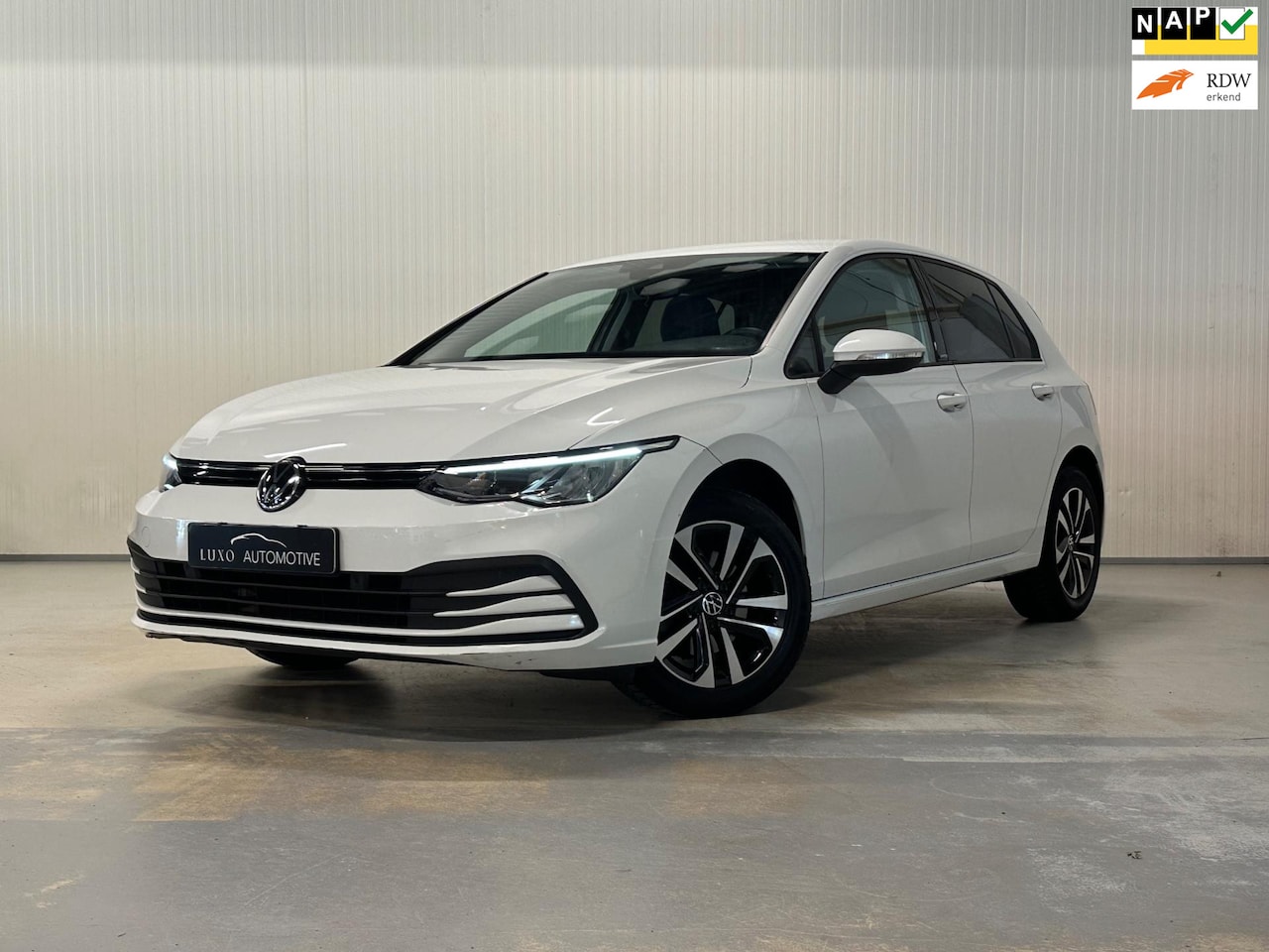Volkswagen Golf - 1.0 TSI Life | PARK-ASSISTANT | NAV | - AutoWereld.nl