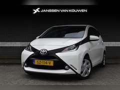 Toyota Aygo - 1.0 VVT-i x-nav / Carplay / Camera / Navi / 1e eigenaar