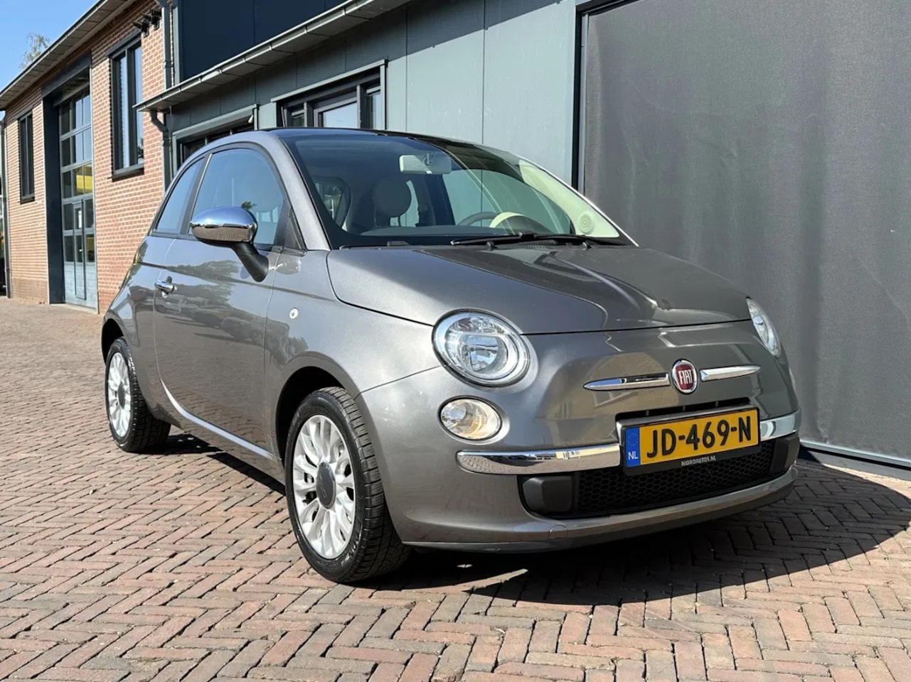 Fiat 500 - 1.2 Lounge Lmv Panoramadak Airco - AutoWereld.nl