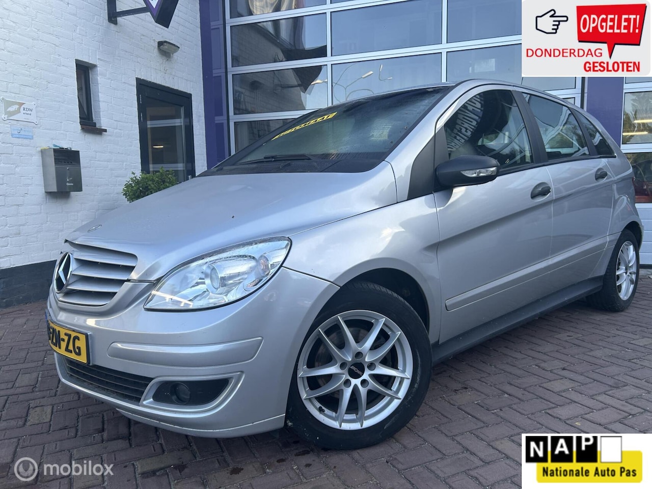 Mercedes-Benz B-klasse - 170 * AUTOMAAT * TREKHAAK * CRUISE CONTROL - AutoWereld.nl
