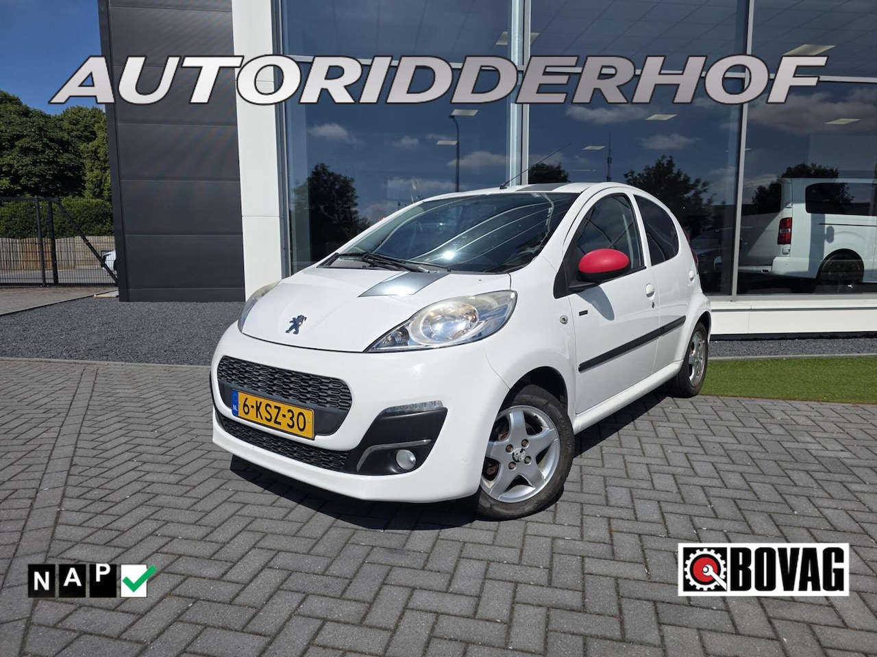 Peugeot 107 - 5 drs 1.0 Sportium - AutoWereld.nl