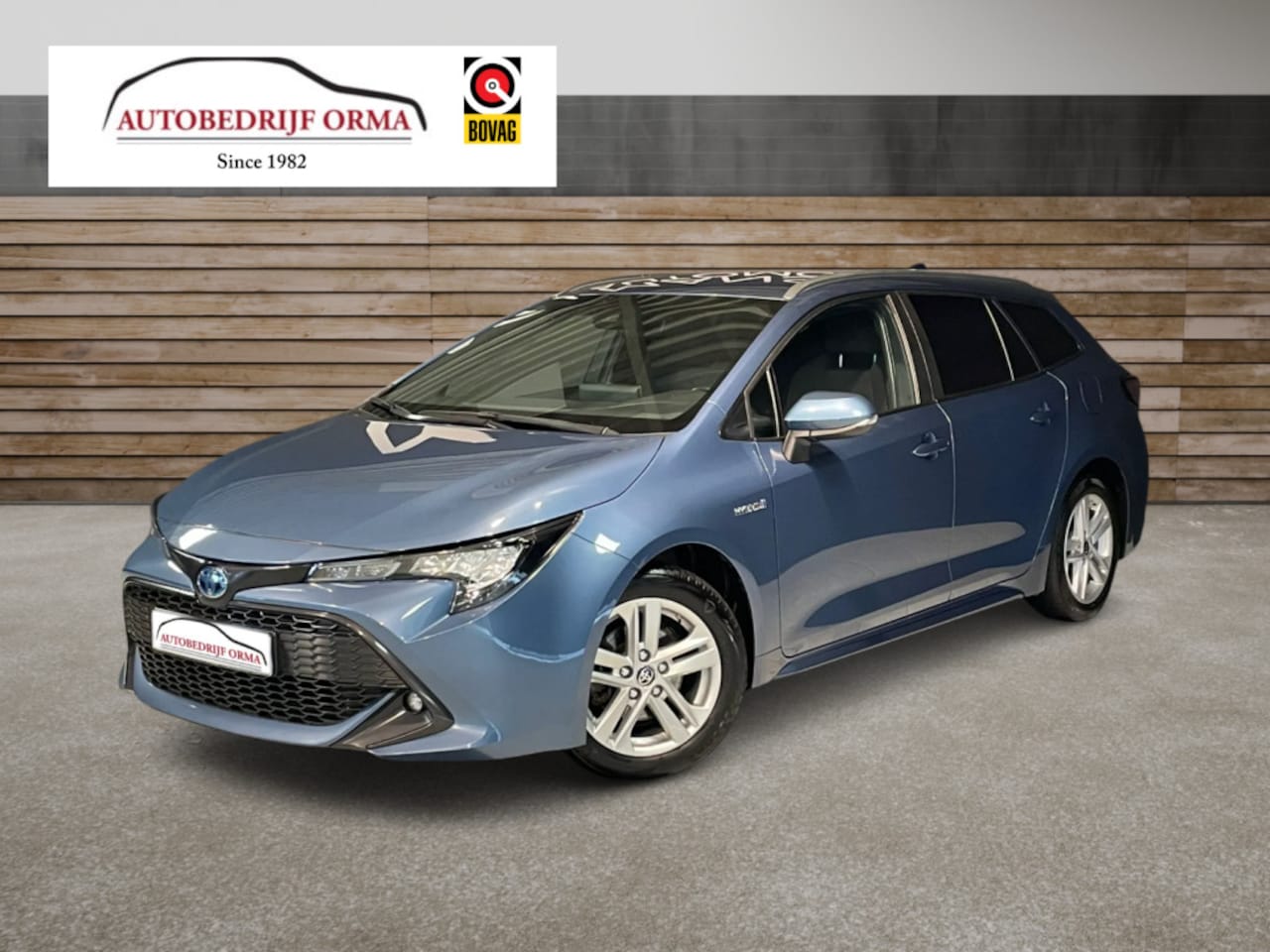 Toyota Corolla Touring Sports - 1.8 Hybrid Business 120 LED|Carplay|Camera - AutoWereld.nl