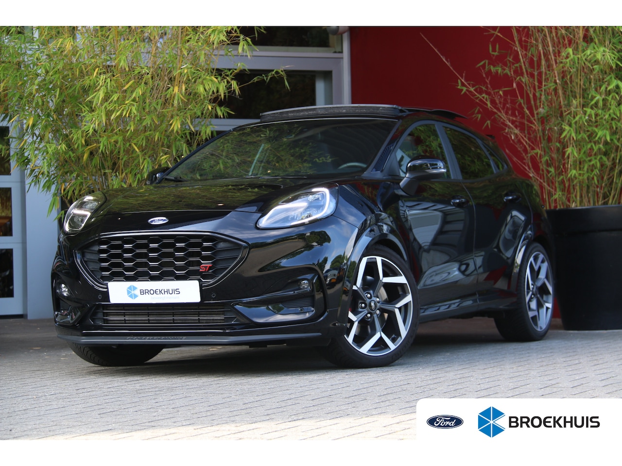 Ford Puma - 1.5 EcoBoost ST-X Pano dak | Full LED | B&O | Stoel+stuurverw. | Blis | 19'' - AutoWereld.nl