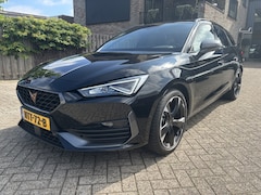 CUPRA Leon Sportstourer - Leon Sportstourer 1.5 eTSI Business Edition OPF Full-option Leer