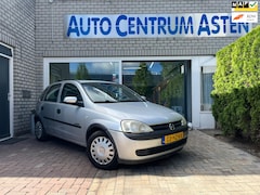 Opel Corsa - 1.2-16V Comfort lage km stand