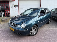 Volkswagen Polo - 1.4-16V cruise controle lm velgen