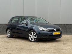 Volkswagen Golf - 1.4 Trendline