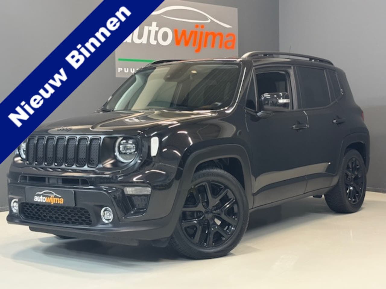Jeep Renegade - 1.3T 150pk DDCT S Automaat (Limited) exterieur volledig zwart Apple carplay, Adaptive crui - AutoWereld.nl