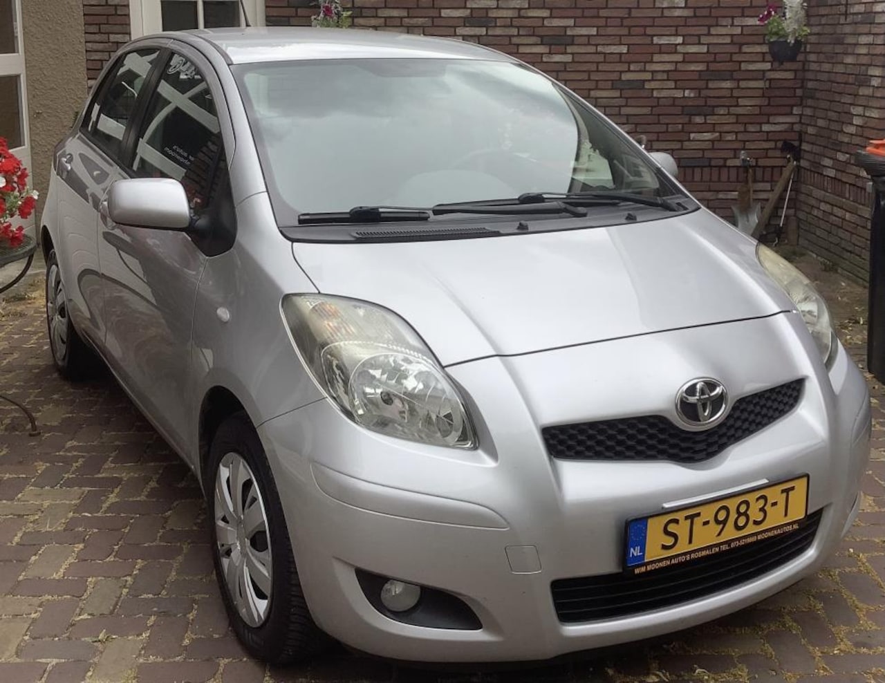 Toyota Yaris - 1.0 VVTi Acces 1.0 VVTi Acces - AutoWereld.nl