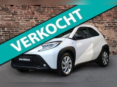 Toyota Aygo X - 1.0 VVT-i S-CVT Pulse Automaat | Camera | Clima | Stoelverwarming | LED