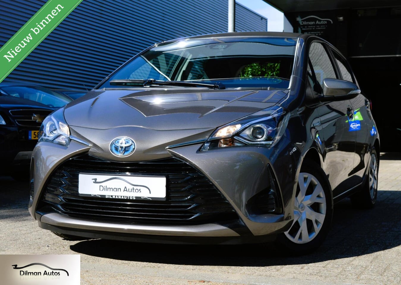 Toyota Yaris - 1.5 Hybrid Executive|Navi|Camera|79000 Km!Mooi! - AutoWereld.nl