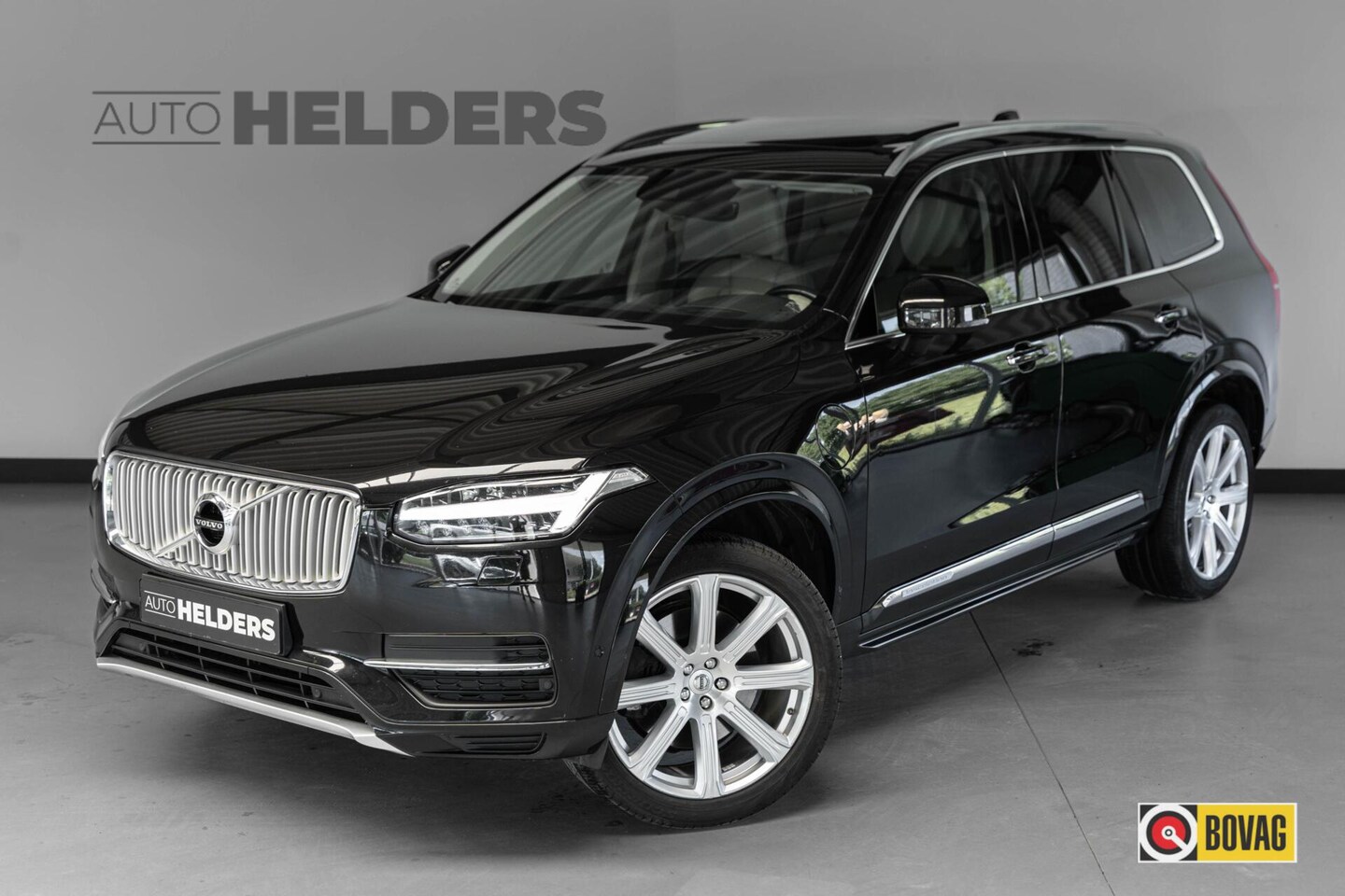 Volvo XC90 - 2.0 T8 Twin Engine Inscription Pano B&W Stoelverk - AutoWereld.nl