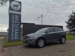 Volvo XC60 - T5 Momentum Classic | Rijklaarprijs | Trekhaak | Intellisafe Pro |