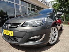 Opel Astra - 1.4 Turbo Sport