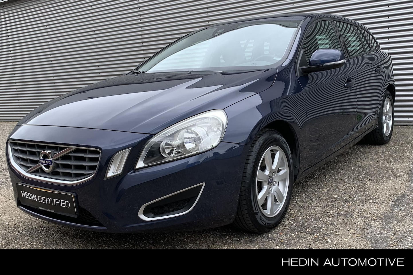 Volvo V60 - 1.6 T4 Kinetic 1.6 T4 Kinetic - AutoWereld.nl