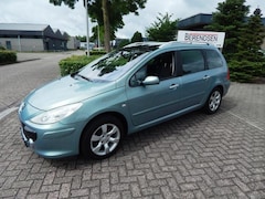 Peugeot 307 SW - 2.0-16V Pack AUTOMAAT 7 PERSOONS