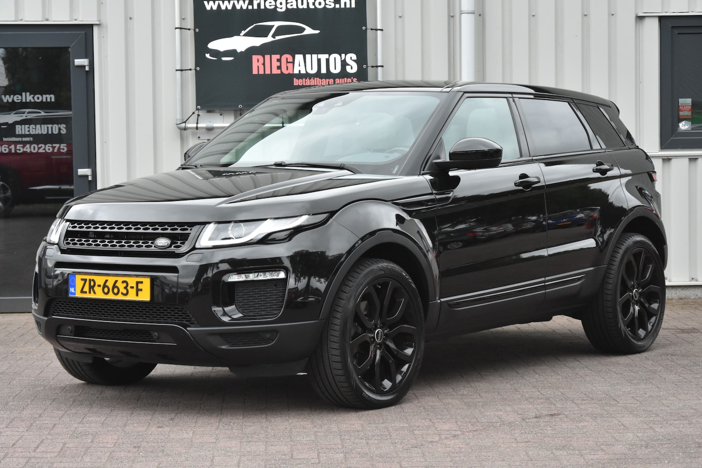 Land Rover Range Rover Evoque - 2.0 TD4 Urban Series SE B.J 2019 - AutoWereld.nl
