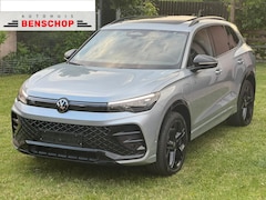 Volkswagen Tiguan - 1.5 eHybrid R-Line Editon 272PK |PANO-DAK|BLACK-STYLE|IQ.LIGHT|
