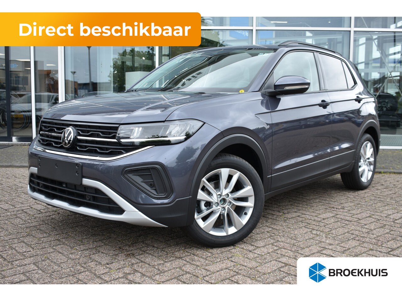 Volkswagen T-Cross - Life Edition | 'App-Connect' draadloze smartphone integratie | Achterlichten LED | Afstand - AutoWereld.nl