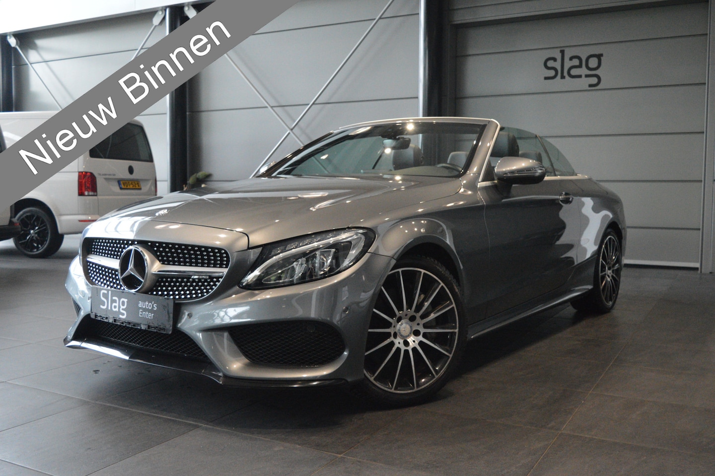 Mercedes-Benz C-klasse Cabrio - 200 AMG Pakket navi led Airscarf 19 inch 184 pk !! - AutoWereld.nl