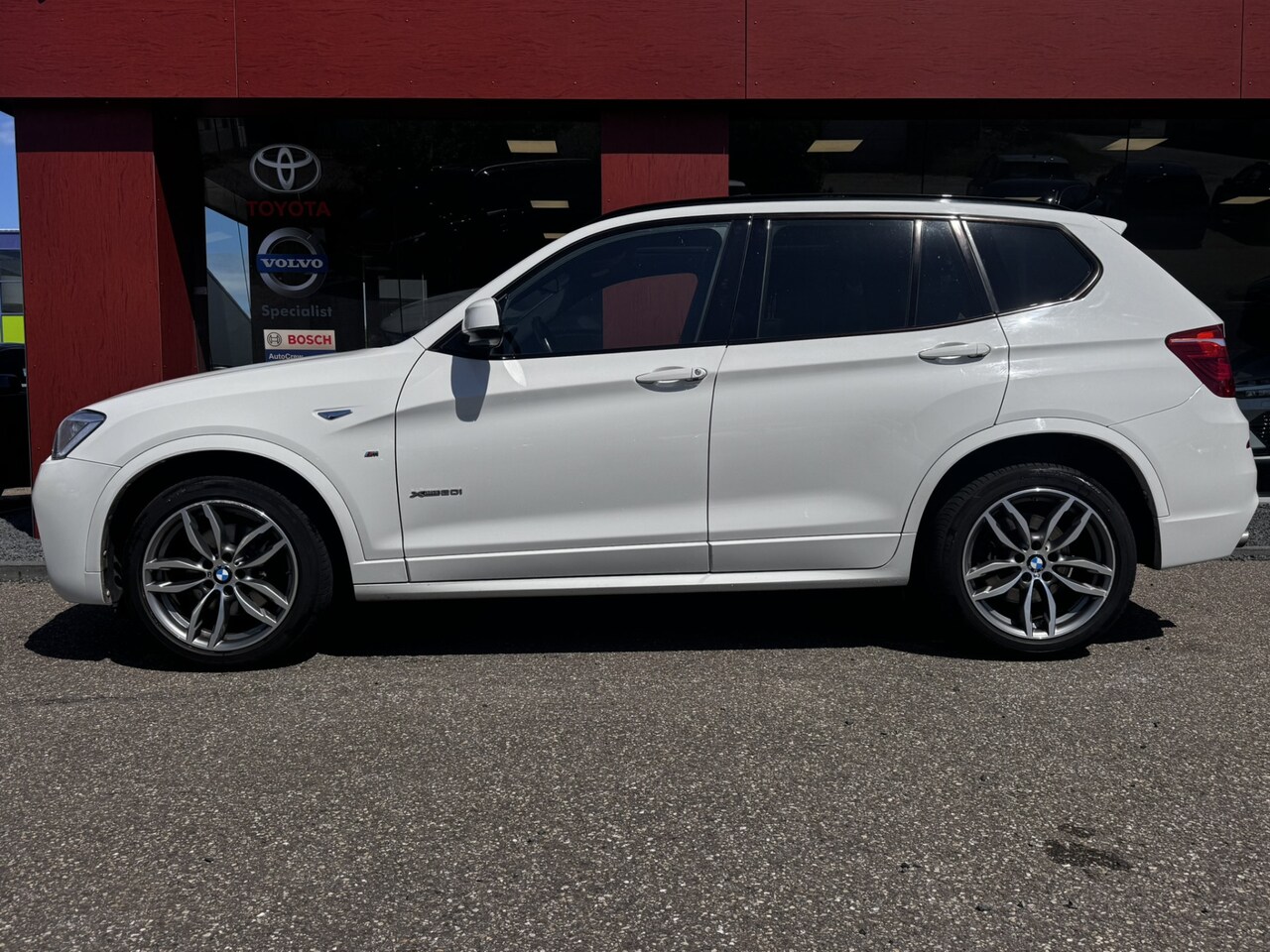 BMW X3 - xDrive20i High Executive | M-Pakket | 19'' LMV | - AutoWereld.nl