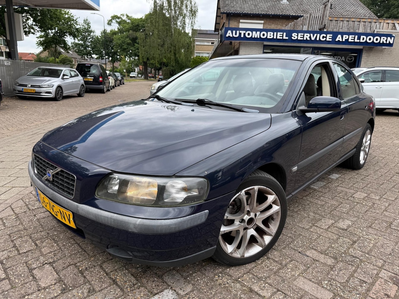 Volvo S60 - 2.4 *AIRCO*CRUISE*STUURBEKR.*ELEKTR. PAKKET*LM.VELGEN* - AutoWereld.nl