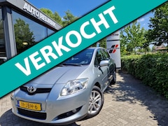 Toyota Auris - 1.6-16V Dynamic/TREKHAAK/PARKEERSENS ACHTER/AIRCO